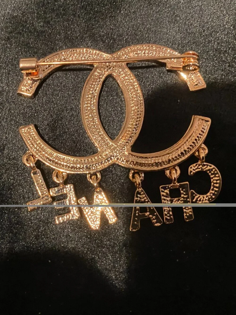 Chanel VIP Gift - Picture 4 of 6